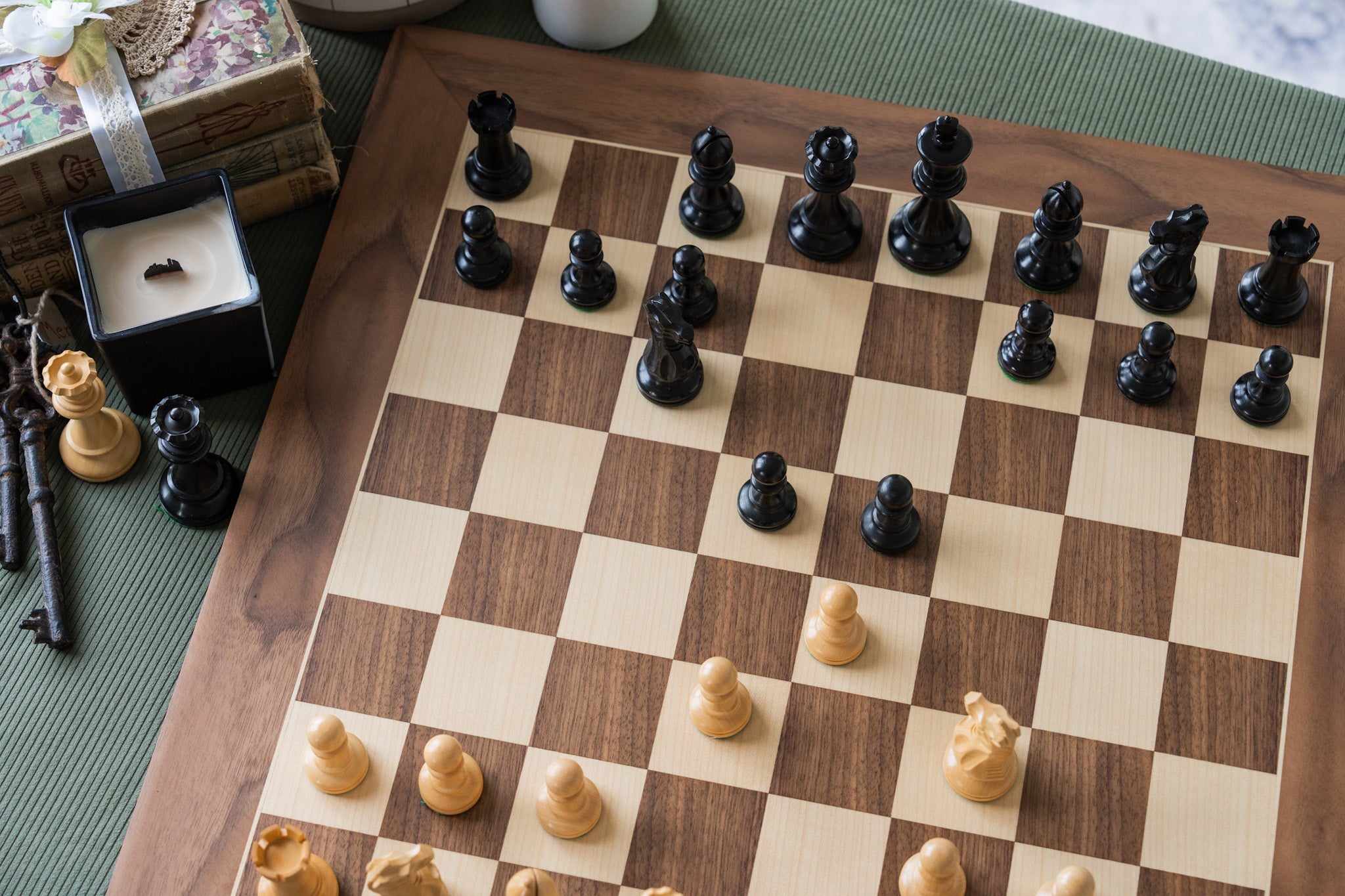 The Barcelona Grandmaster Chess Set